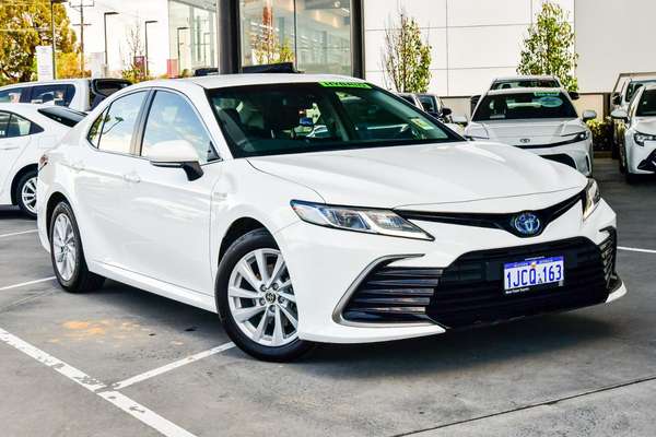 2023 Toyota Camry Ascent AXVH70R