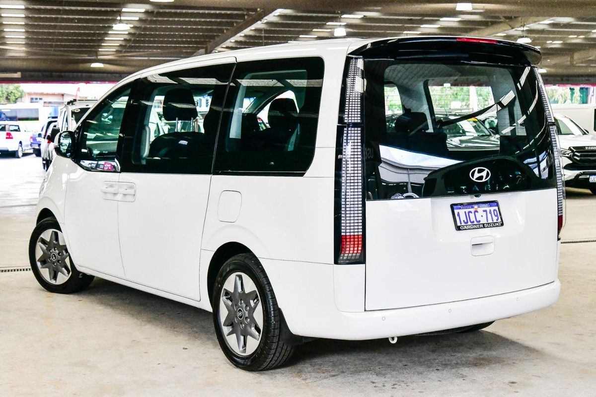 2024 Hyundai STARIA US4.V3