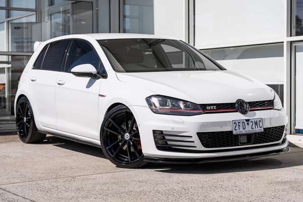 2016 Volkswagen Golf GTI 7