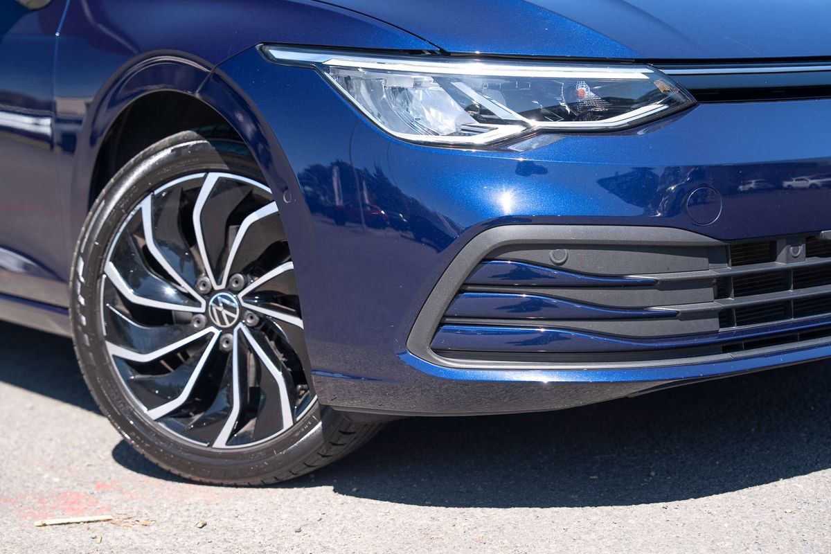 2021 Volkswagen Golf 110TSI 8