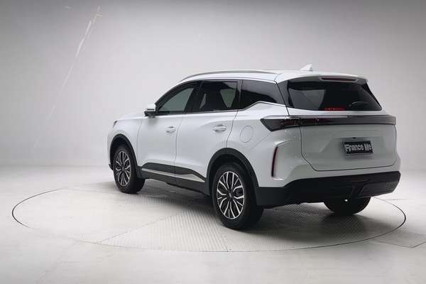 2026 Chery Tiggo 7 Pro thumb-8