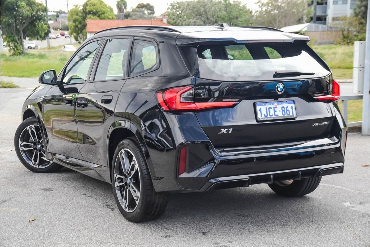 2025 BMW X1 xDrive20i M Sport U11