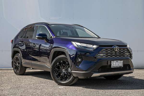 2025 Toyota RAV4 Cruiser AXAH52R