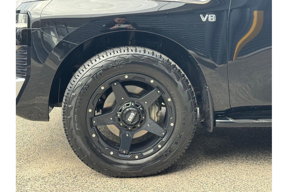 2022 Nissan Patrol Ti-L Y62
