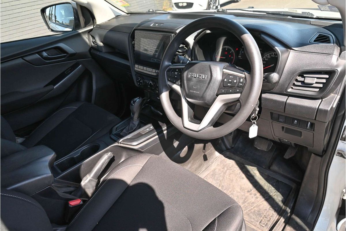 2022 Isuzu D-MAX SX 4X4