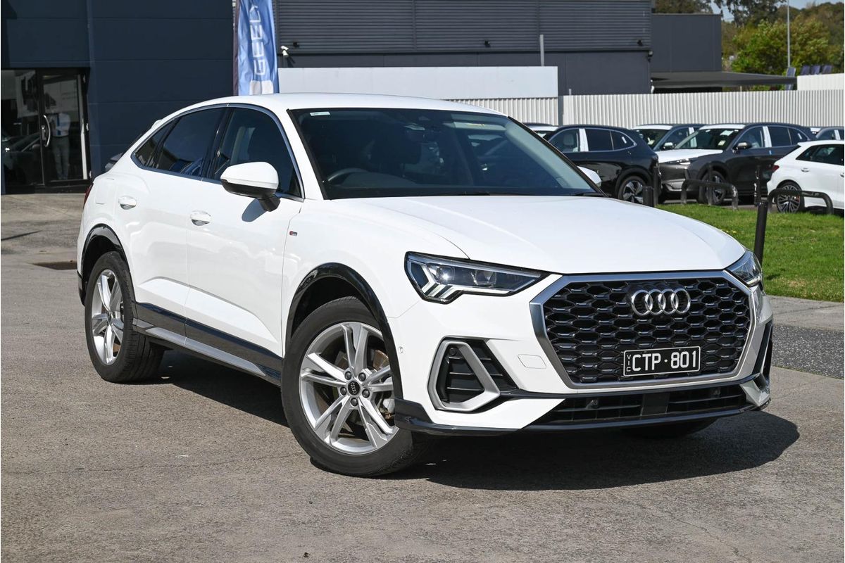 2022 Audi Q3 35 TFSI S line F3