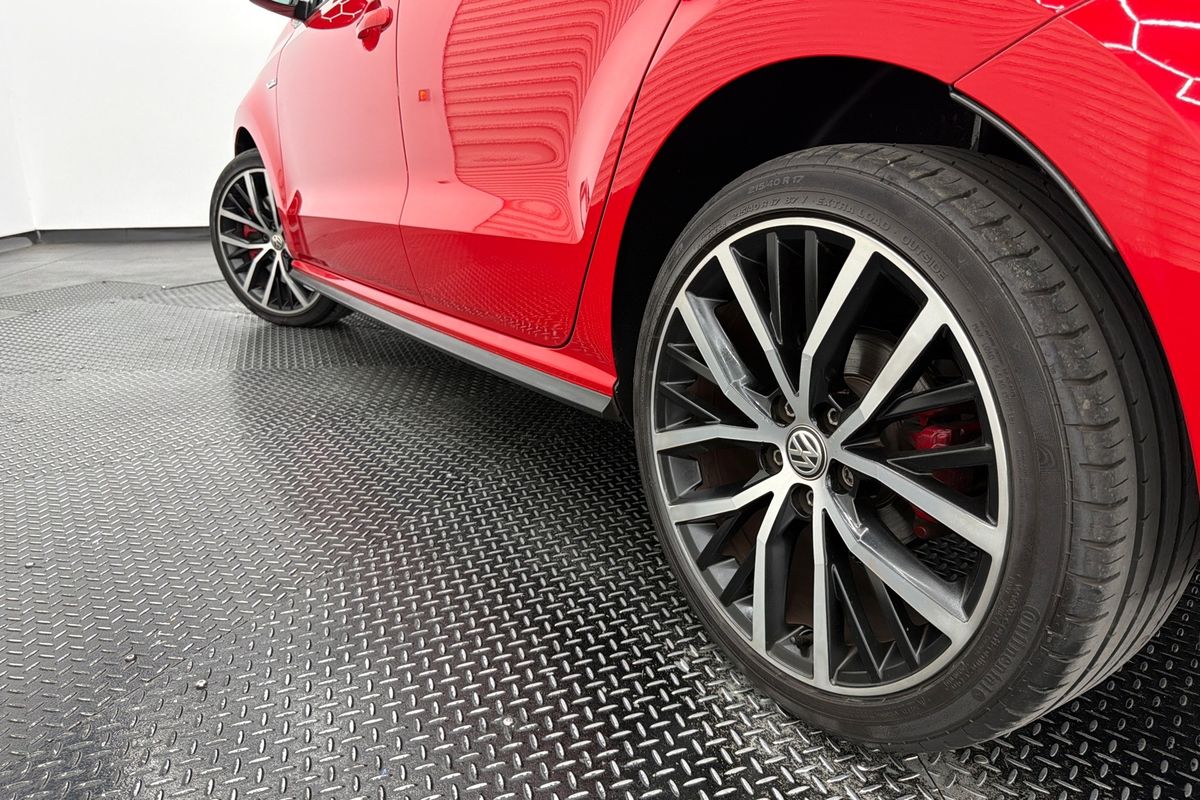 2016 Volkswagen Polo GTI 6R