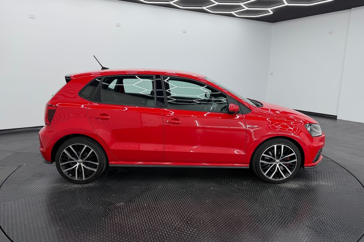 2016 Volkswagen Polo GTI 6R