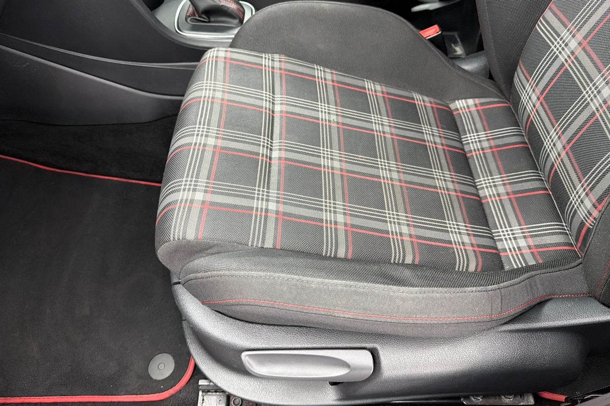 2016 Volkswagen Polo GTI 6R