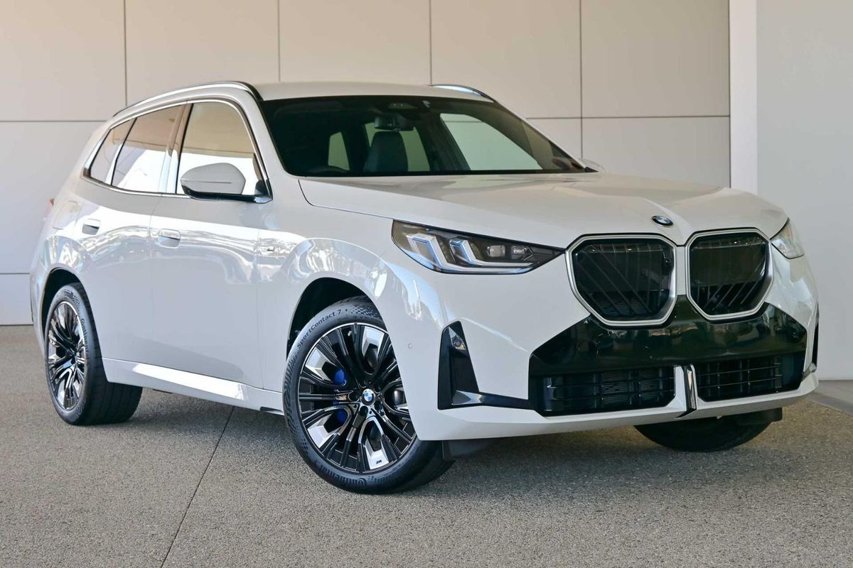 2025 BMW X3 30e xDrive G45