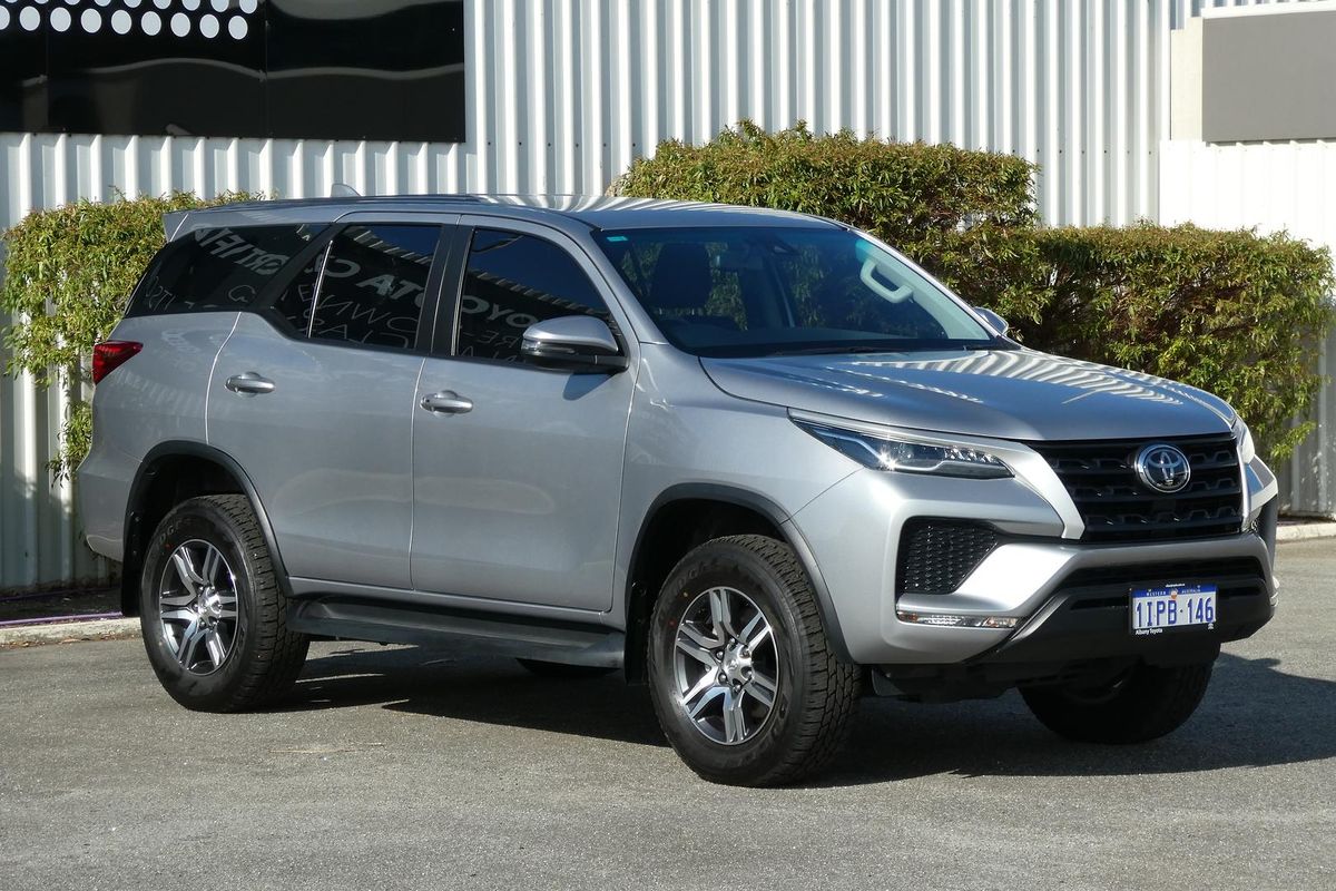 2025 Toyota Fortuner GX GUN156R