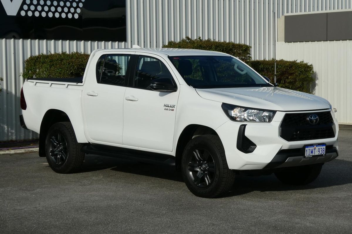 2024 Toyota Hilux SR GUN126R 4X4
