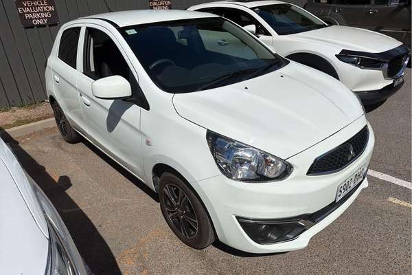 2018 Mitsubishi Mirage ES LA