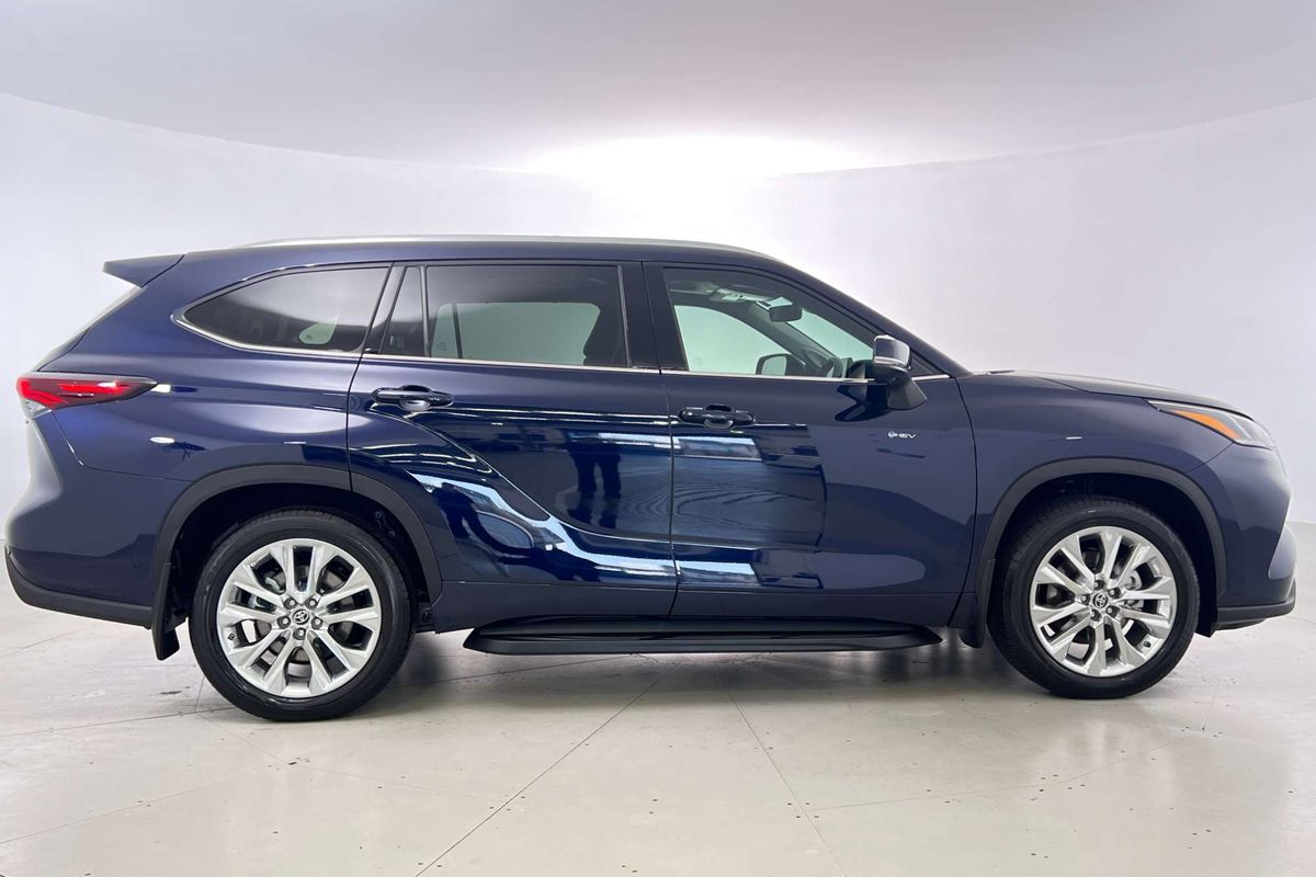 2025 Toyota Kluger Grande AXUH78R