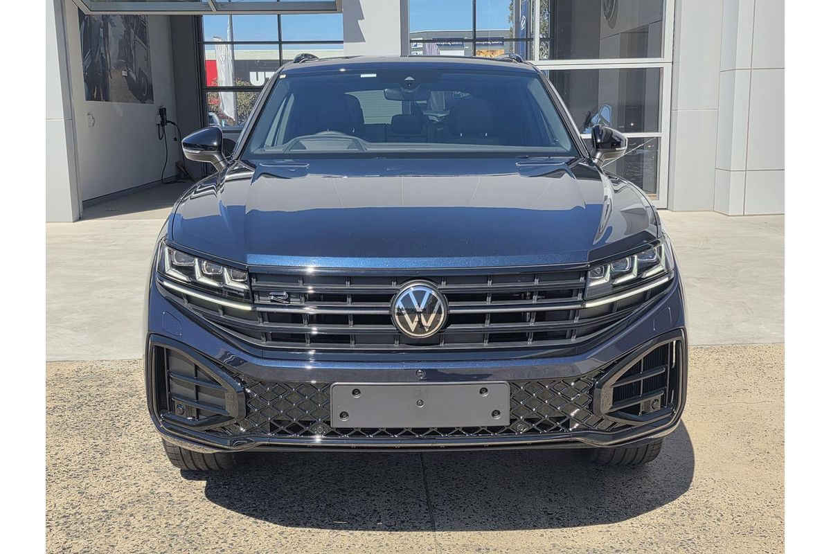 2026 Volkswagen Touareg 210TDI Wolfsburg Edition RC
