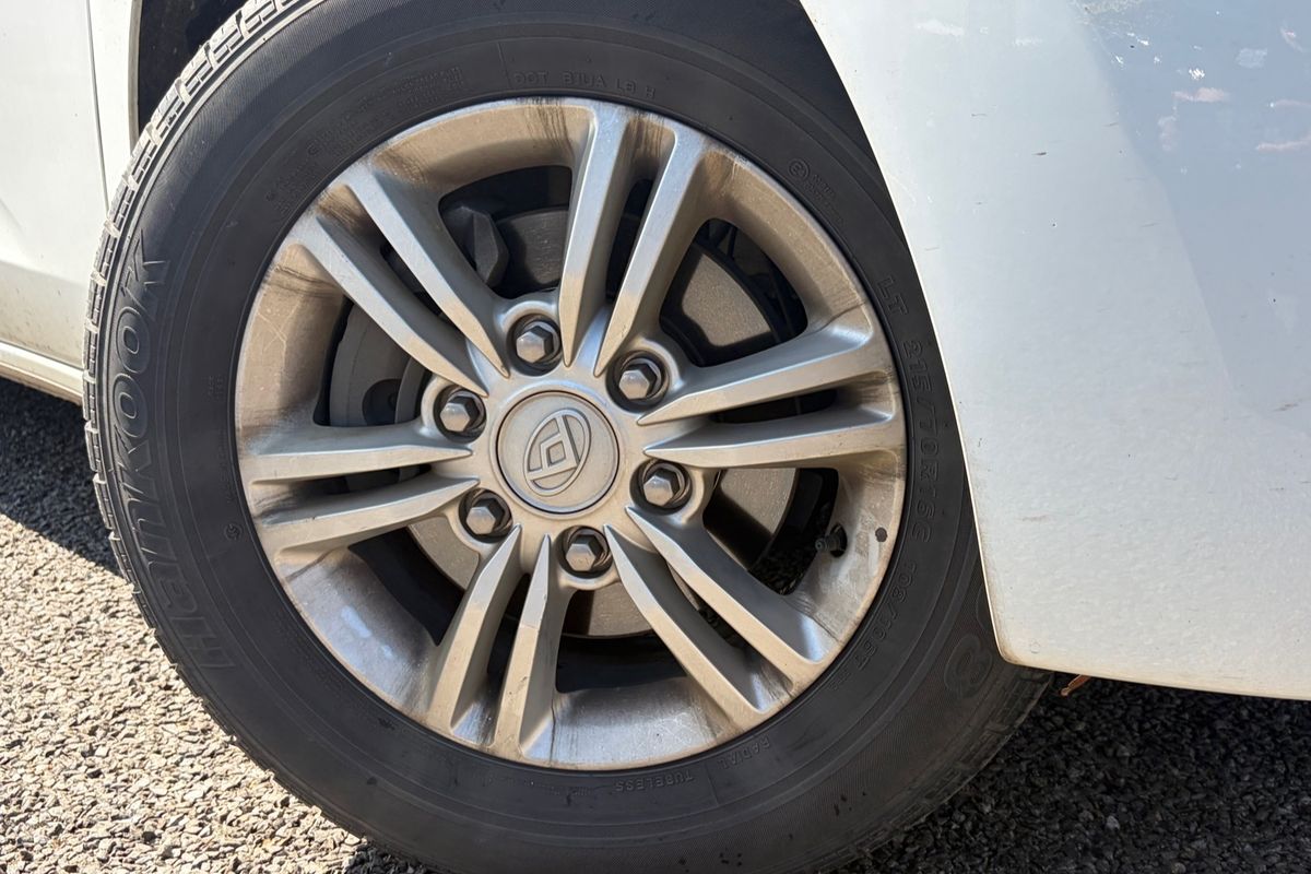 2021 LDV G10 + SV7C