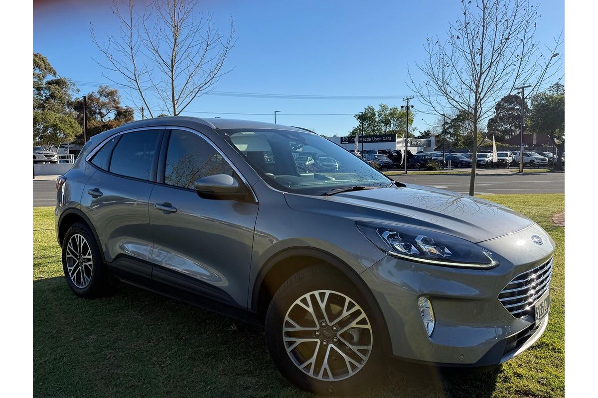 2022 Ford Escape ZH
