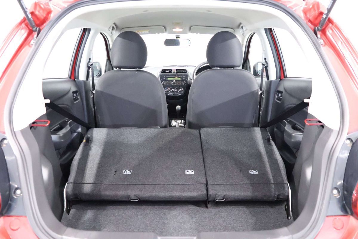 2019 Mitsubishi Mirage ES LA