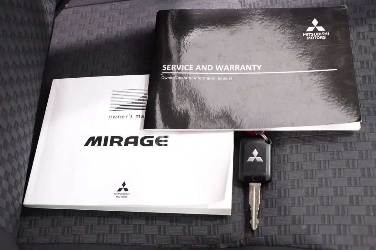 2019 Mitsubishi Mirage ES LA