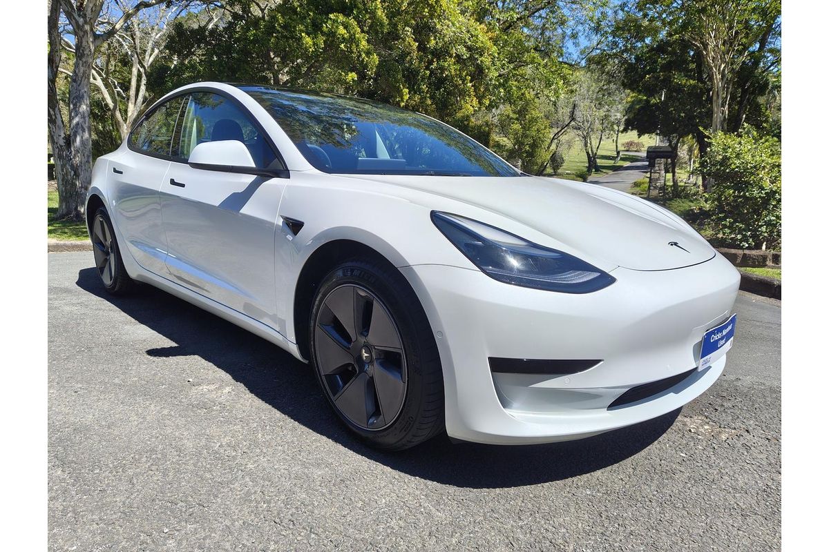 2023 Tesla Model 3 Rear-Wheel Drive