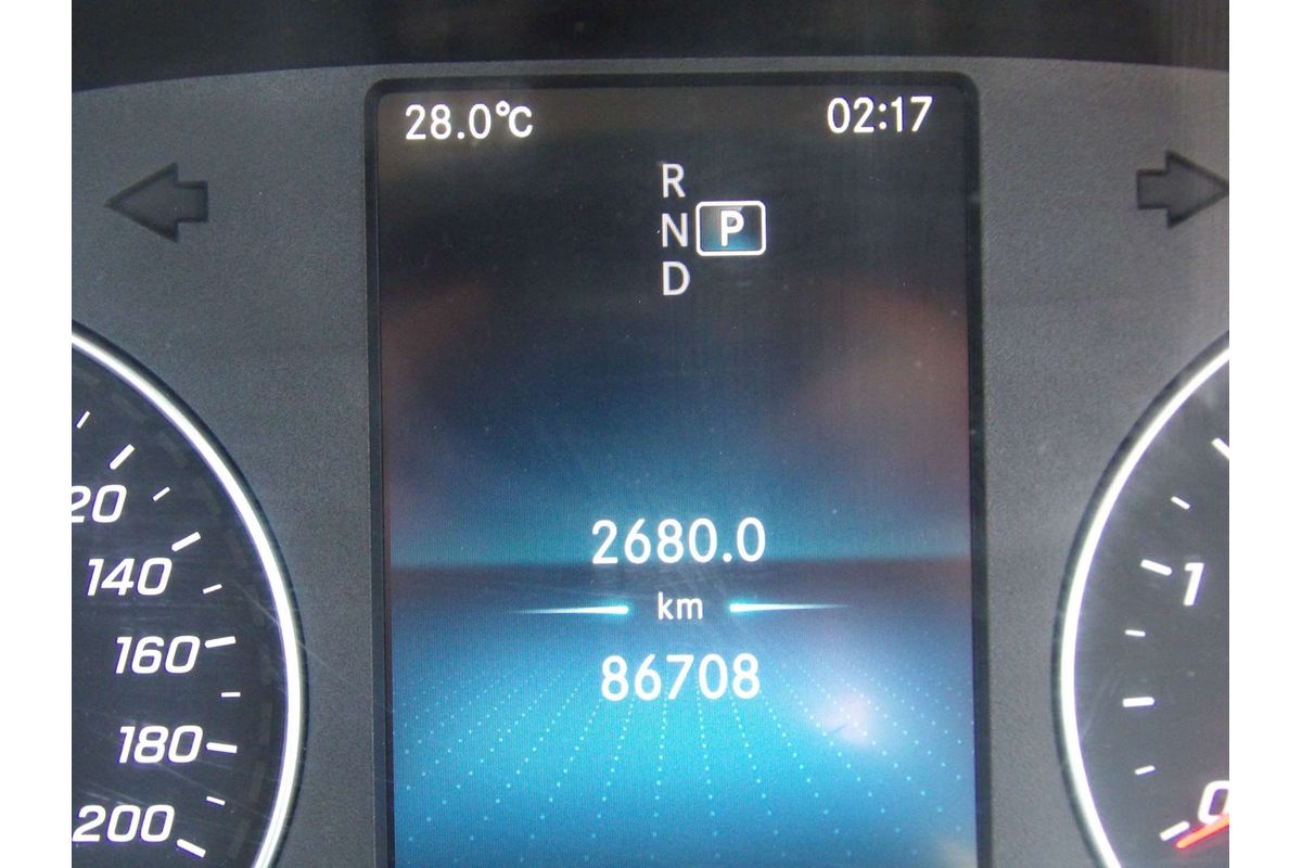 2024 Mercedes-Benz Sprinter 517CDI VS30 Rear Wheel Drive MWB image 2