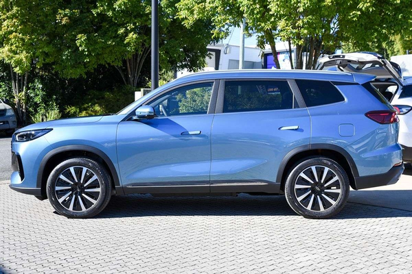 2026 Chery Tiggo 8 Super Hybrid Ultimate T31 thumb-4