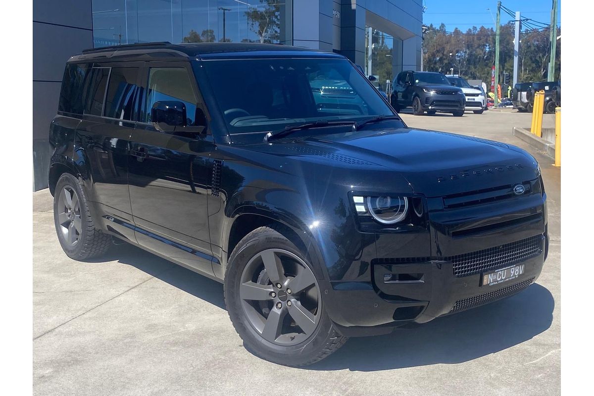 2026 Land Rover Defender 110 P425 X-Dynamic SE L663