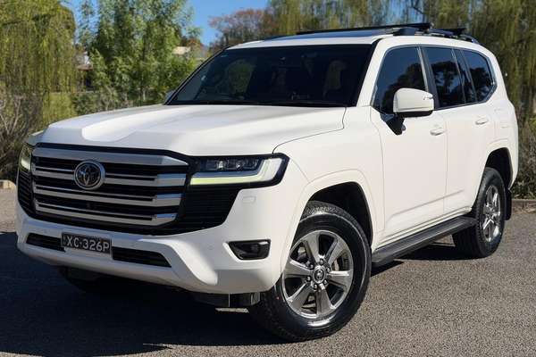 2022 Toyota Landcruiser VX FJA300R