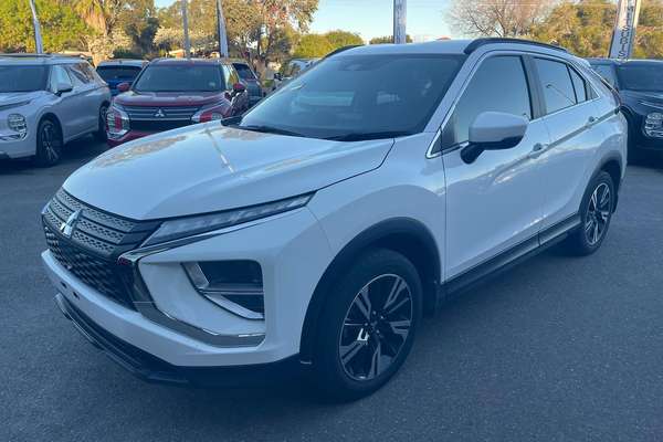 2022 Mitsubishi Eclipse Cross LS YB