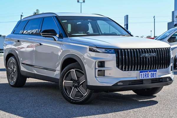 2025 OMODA JAECOO J7 SHS Summit