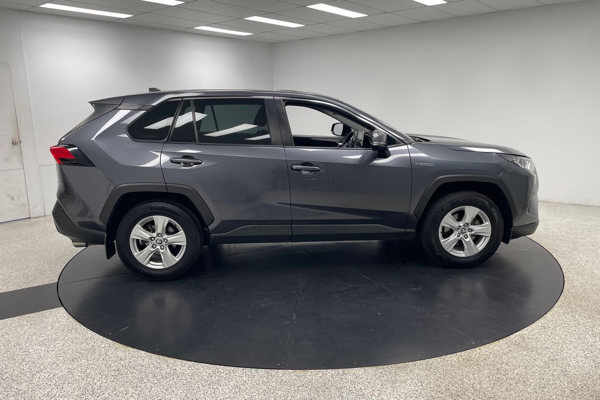 2021 Toyota RAV4 GX AXAH52R