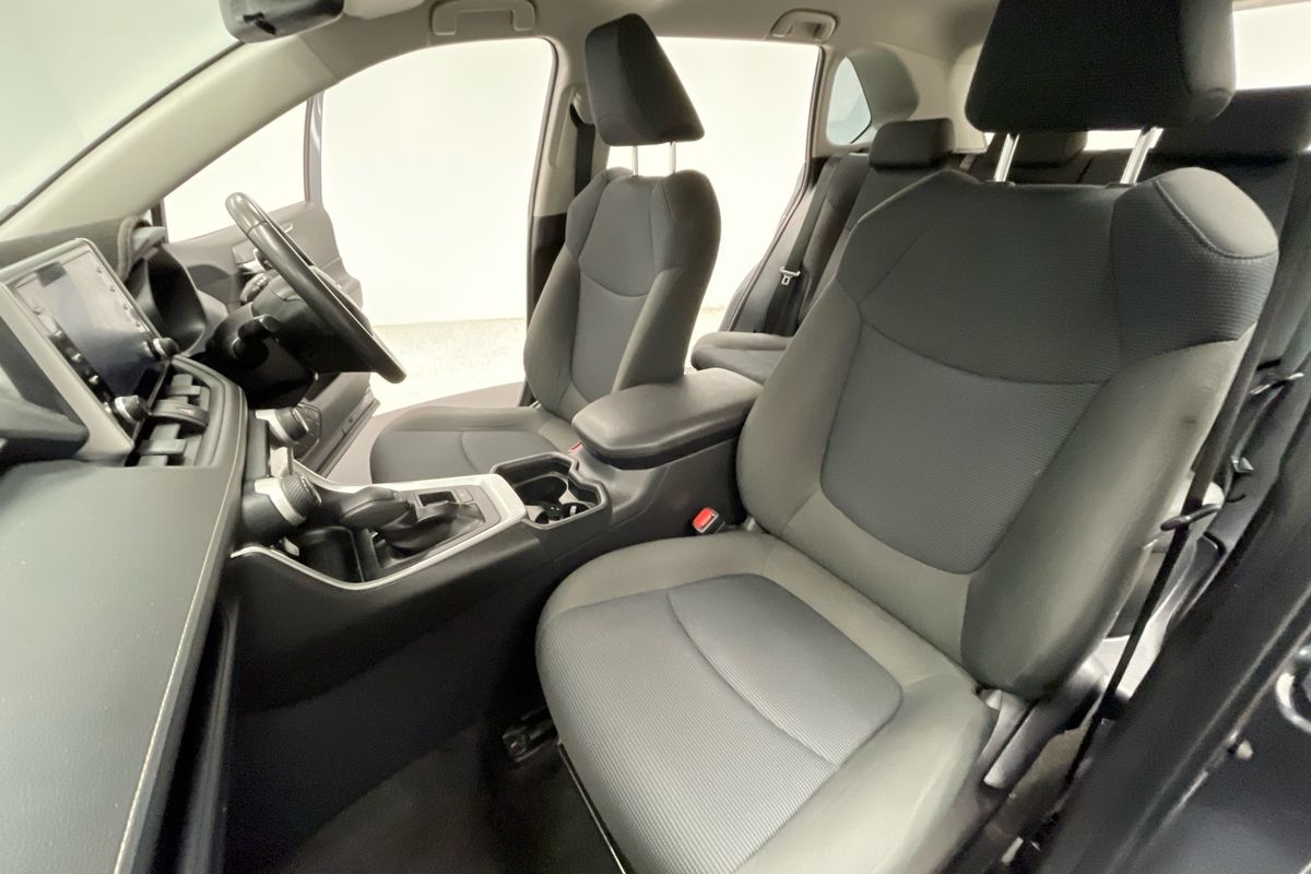 2021 Toyota RAV4 GX AXAH52R
