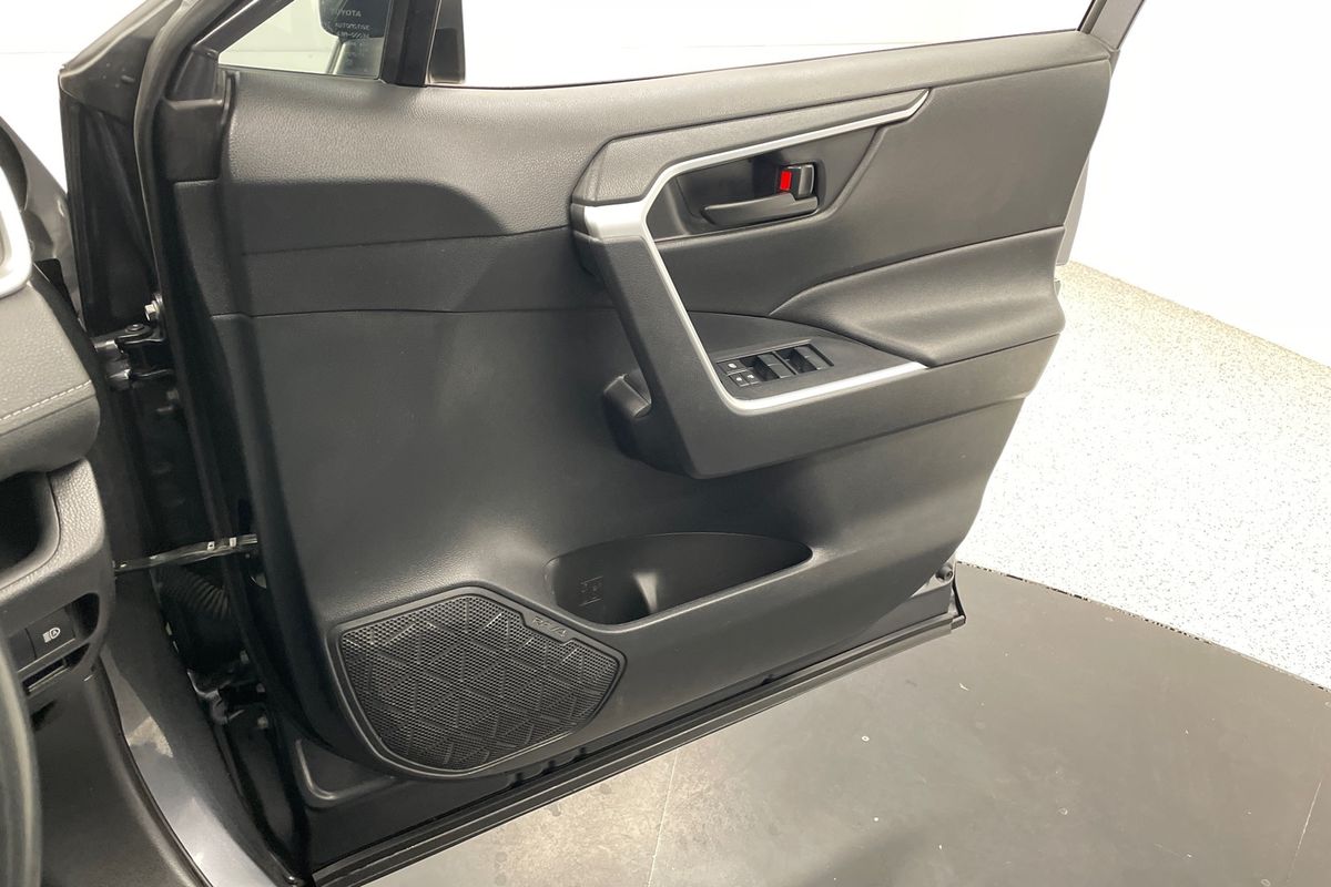 2021 Toyota RAV4 GX AXAH52R