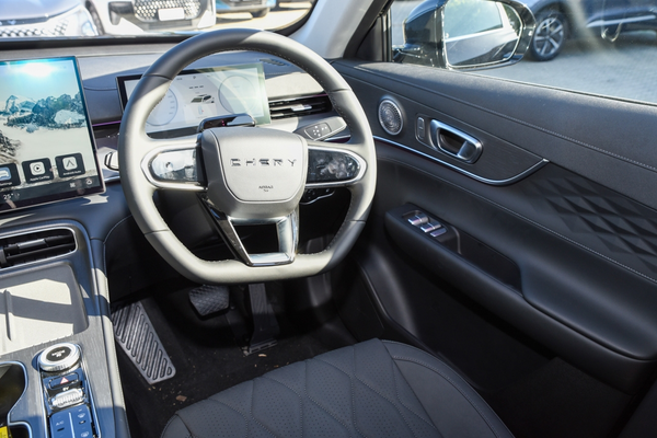 2026 Chery Tiggo 8 Super Hybrid Urban T31 thumb-17