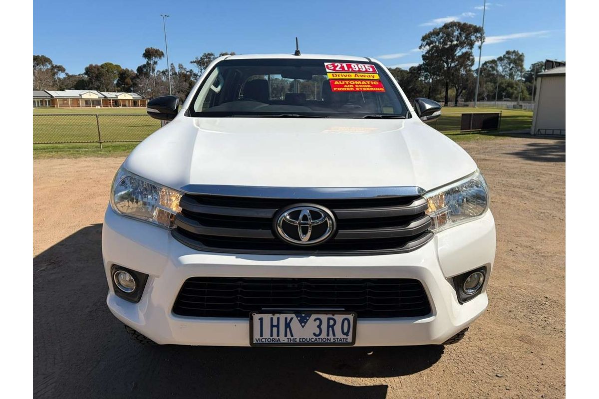 2016 Toyota Hilux SR GUN126R 4X4 image 15