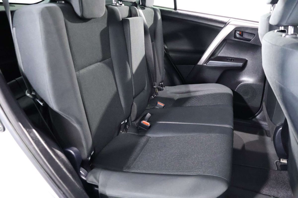 2018 Toyota RAV4 GX ZSA42R