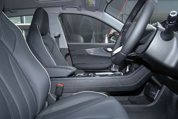 2026 Chery Tiggo 4 Ultimate thumb-9