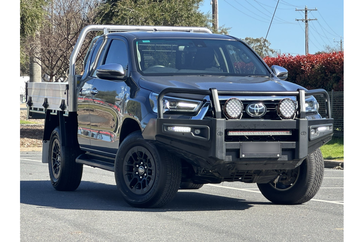 2022 Toyota Hilux SR5 GUN126R 4X4