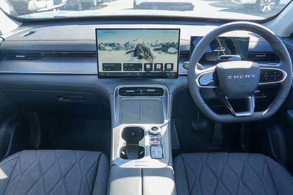 2026 Chery Tiggo 8 Super Hybrid Urban T31 thumb-16