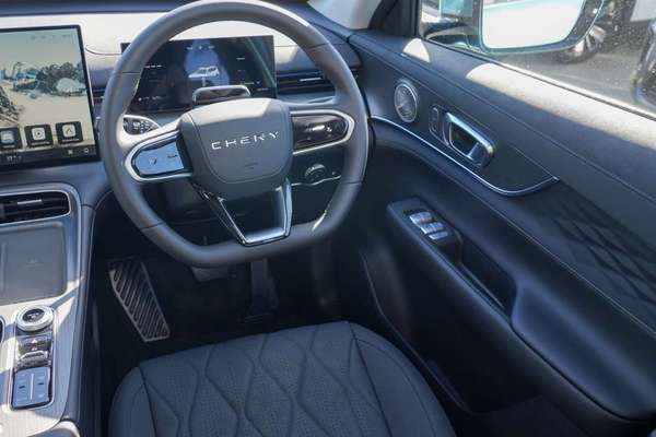 2026 Chery Tiggo 8 Super Hybrid Urban T31 thumb-17