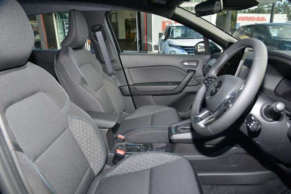2025 Mitsubishi ASX LS XE thumb-9