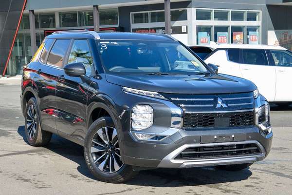 2026 Mitsubishi Outlander LS ZM