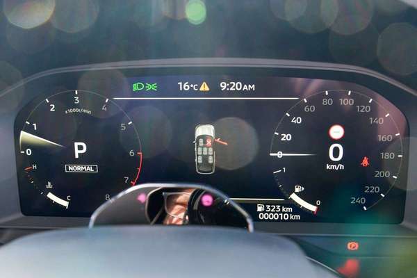 2026 Mitsubishi Outlander LS ZM thumb-10
