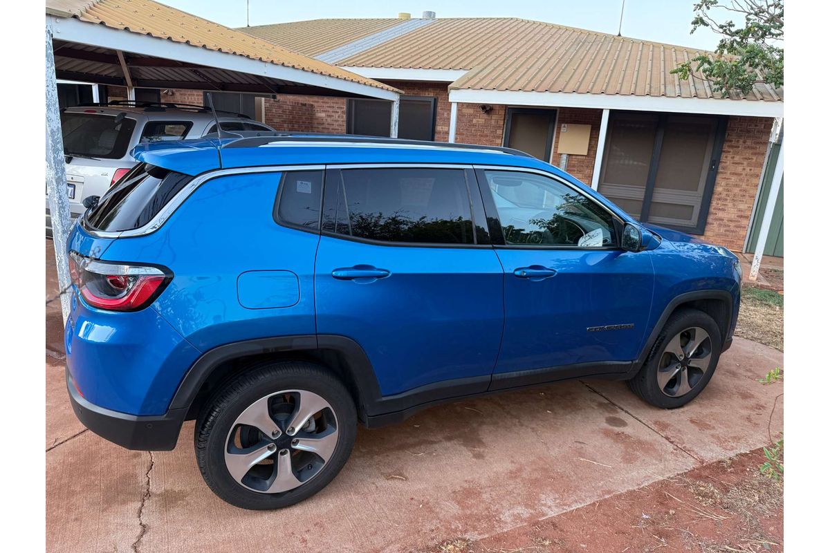 2017 Jeep Compass Limited M6