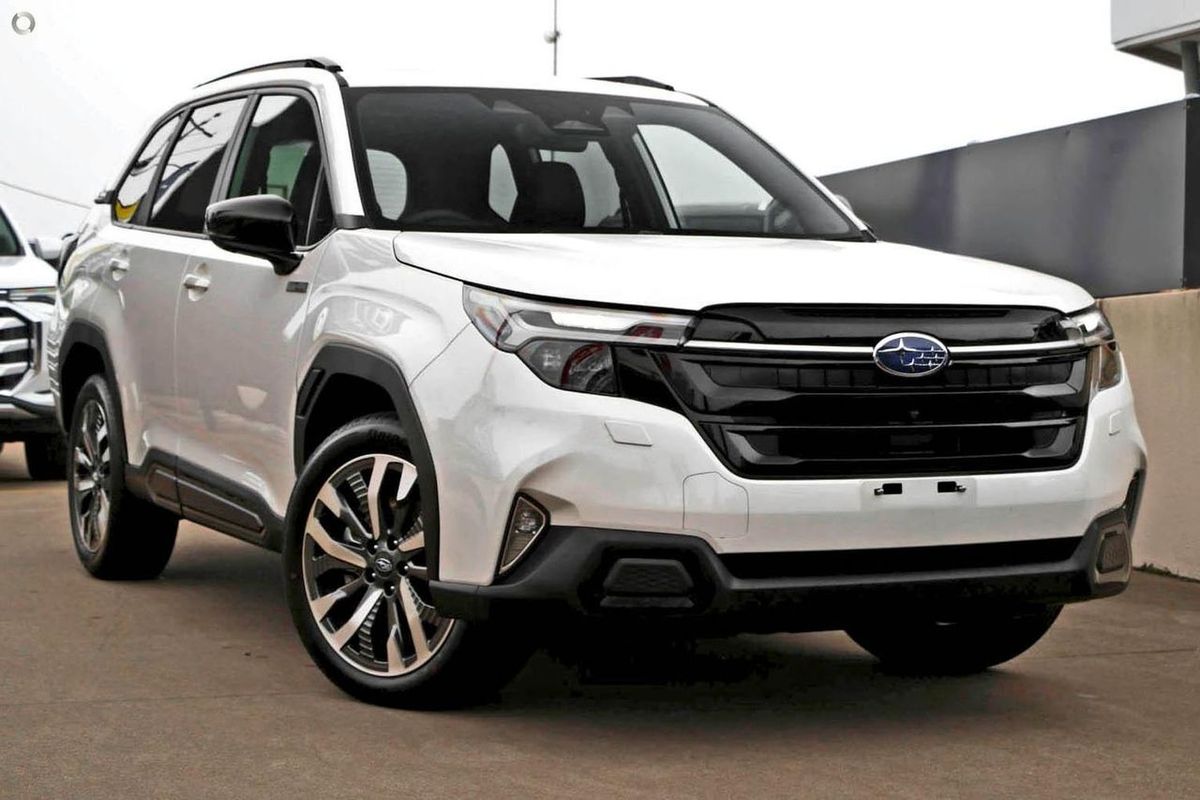 2026 Subaru Forester Hybrid Touring S6