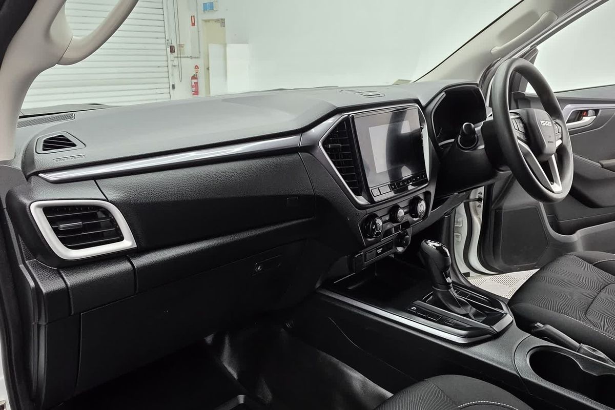 2022 Isuzu D-MAX SX 4X4