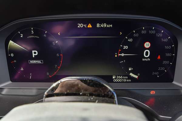 2026 Mitsubishi Outlander ES ZM thumb-10