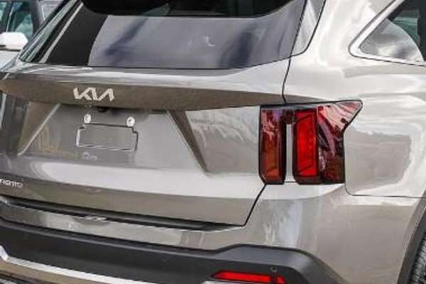 2025 Kia Sorento HEV S MQ4 PE