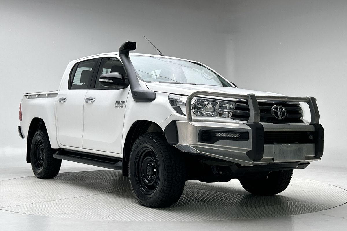 2017 Toyota Hilux SR GUN126R 4X4