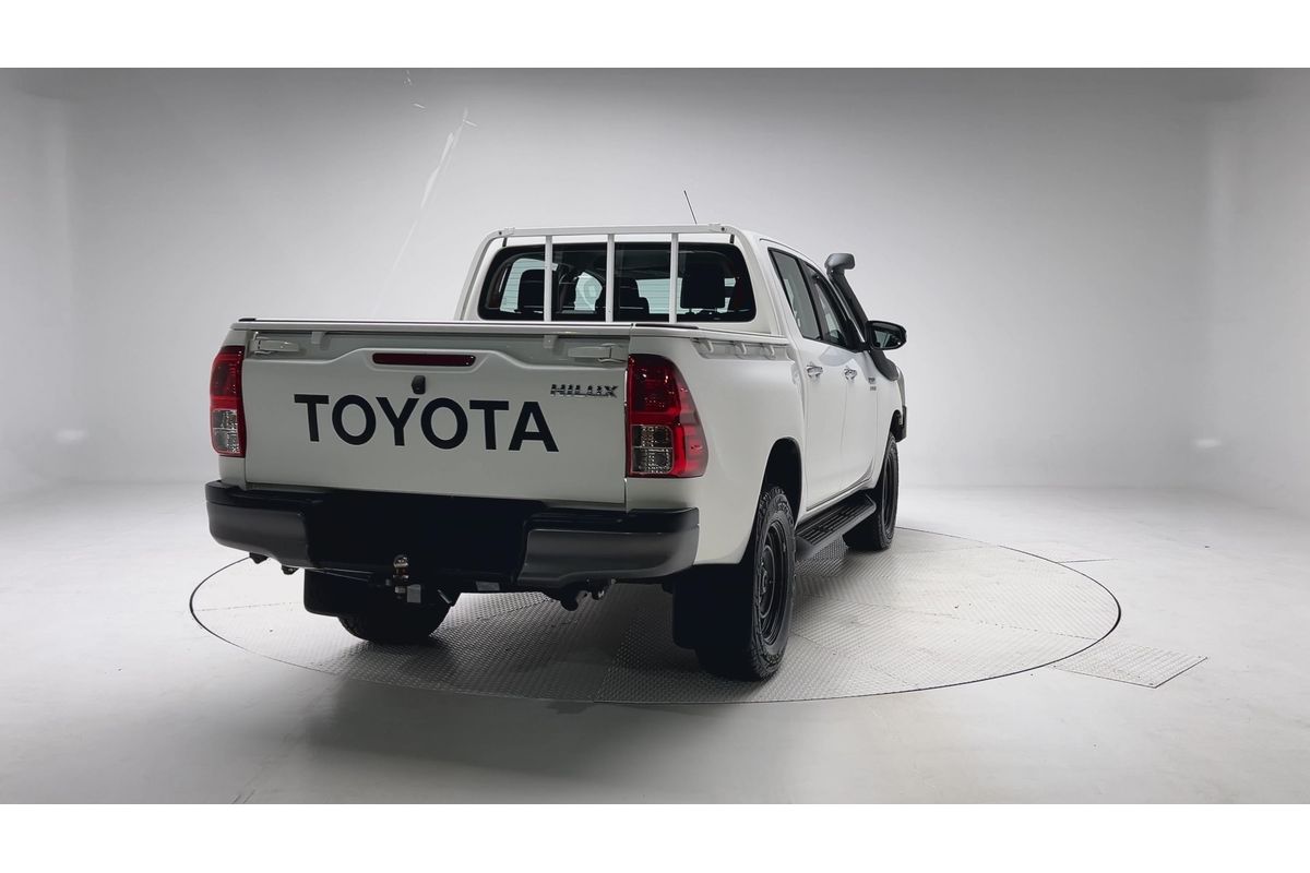 2017 Toyota Hilux SR GUN126R 4X4